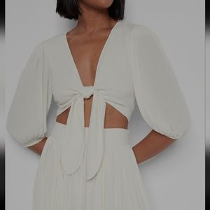 Tie Front Puff Sleeve Top